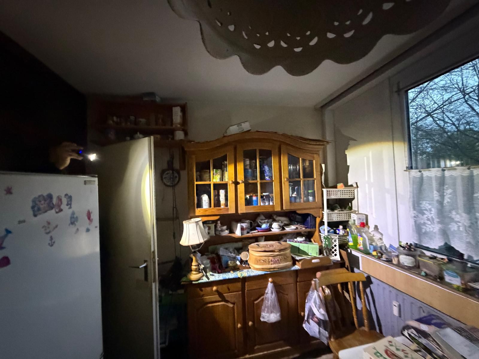 Vorher: Küche und Möbel Vorher – Küche und Möbel vor der Räumung